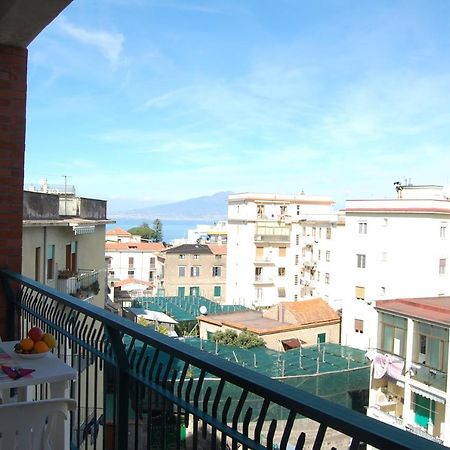 La Reginella Apartment Sorrente Extérieur photo