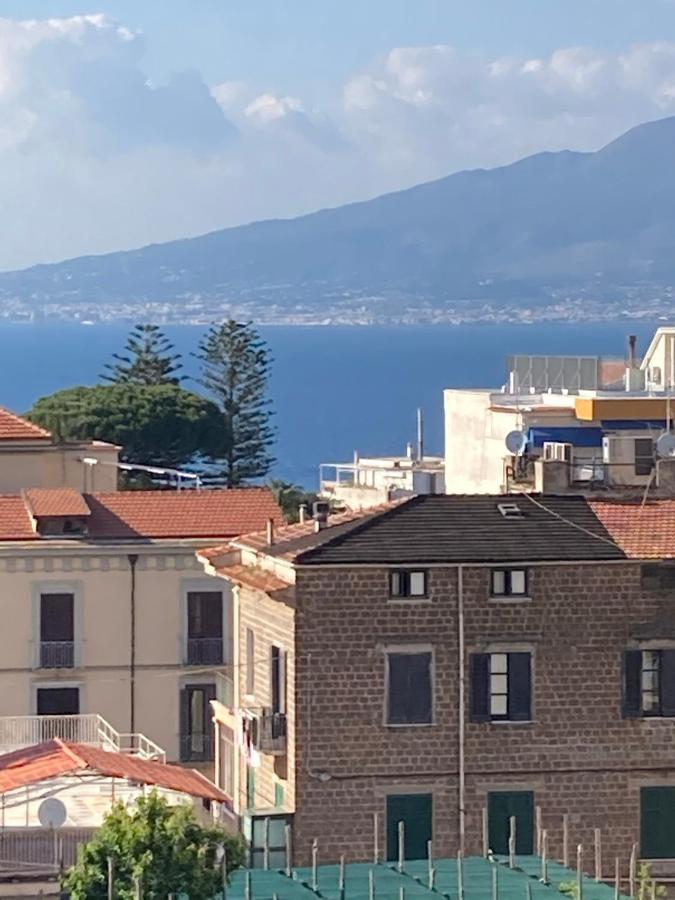 La Reginella Apartment Sorrente Extérieur photo