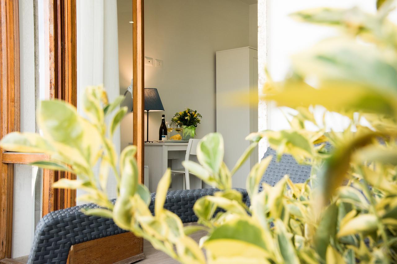 La Reginella Apartment Sorrente Extérieur photo